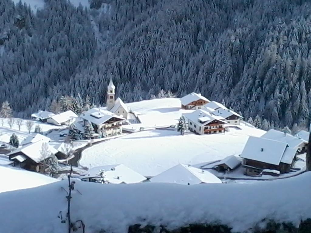 Hotel Garni Kostner Ortisei Exterior foto