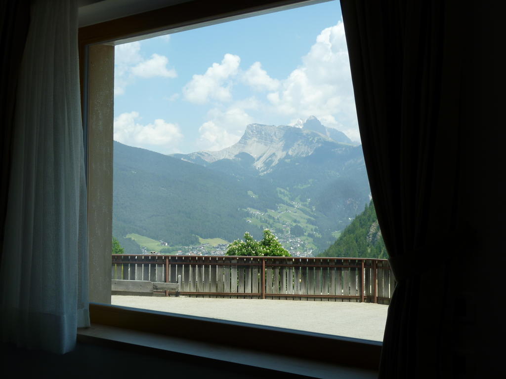 Hotel Garni Kostner Ortisei Exterior foto